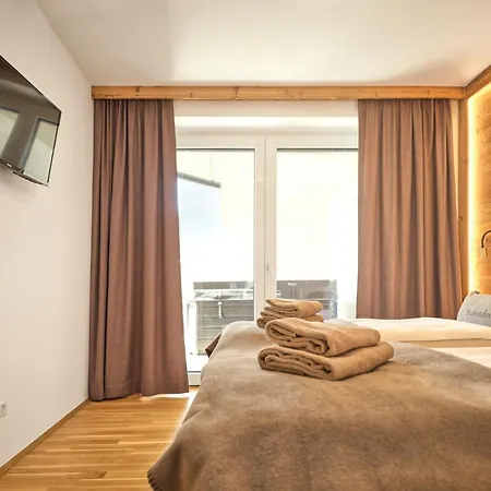 Apartment The 3- Residences By Aahh