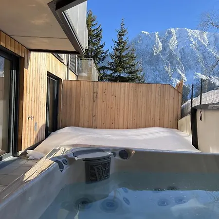 The 3- Residences By Aahh *