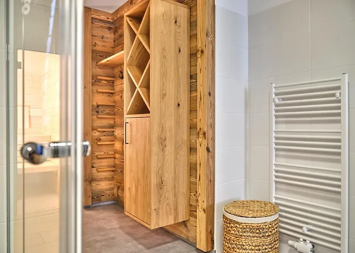 The 3- Residences By Aahh *